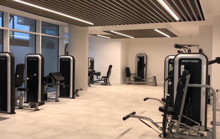 Berks Luxury Serviced Apartments , Free Parking, Free Gym And Free Wifi Bracknell Esterno foto