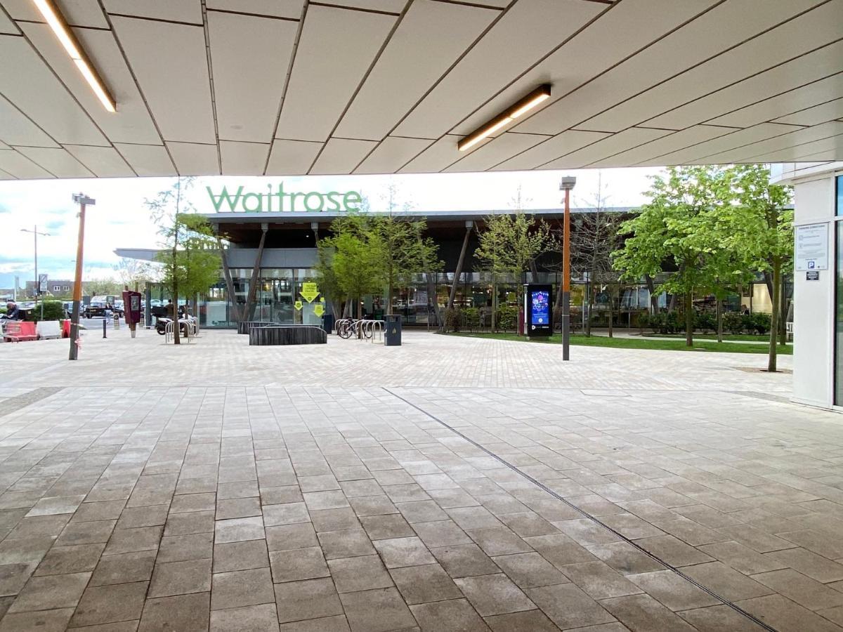 Berks Luxury Serviced Apartments , Free Parking, Free Gym And Free Wifi Bracknell Esterno foto