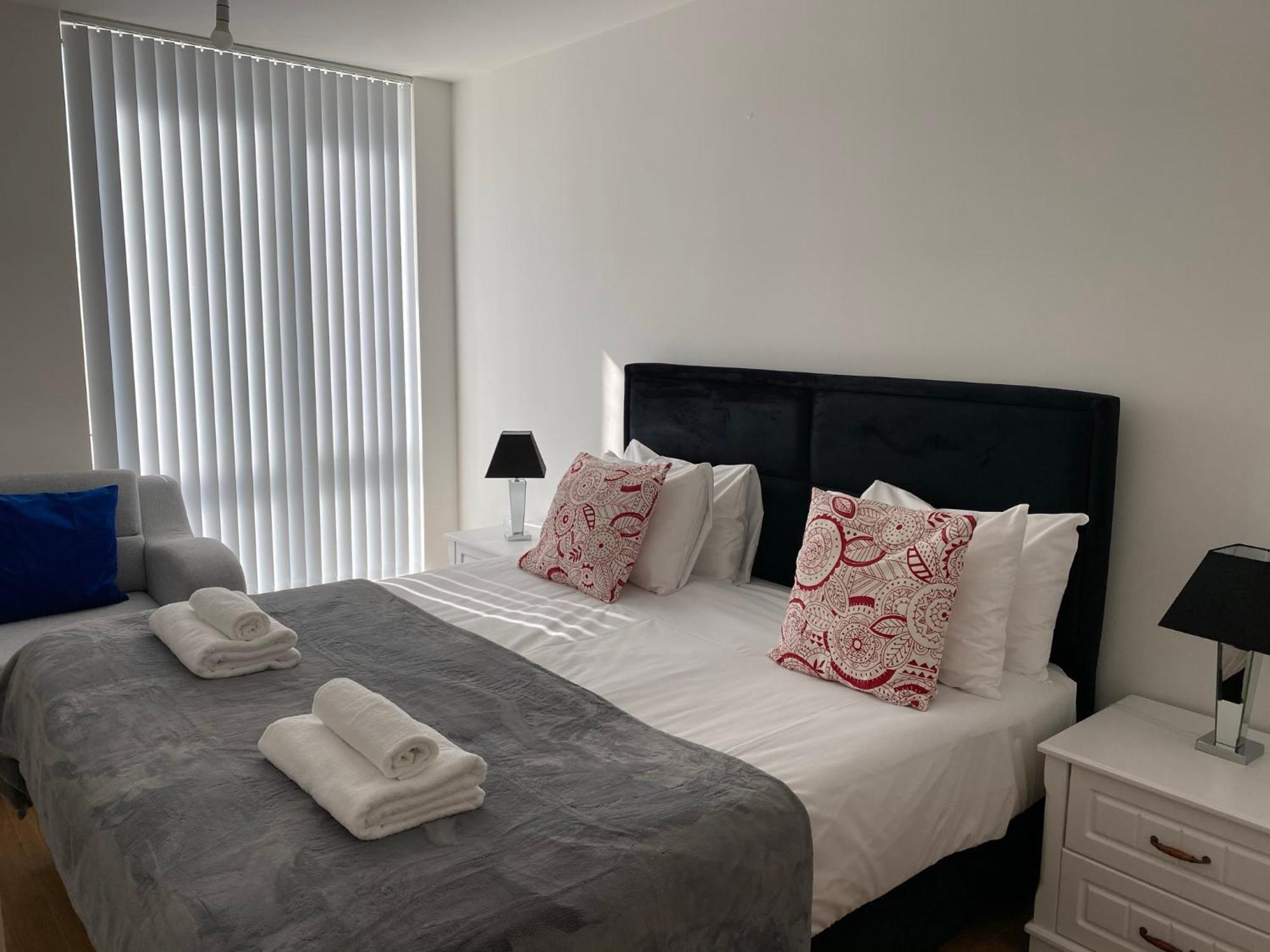 Berks Luxury Serviced Apartments , Free Parking, Free Gym And Free Wifi Bracknell Camera foto